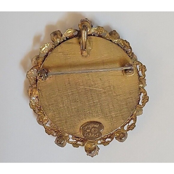 Original By Robert Vintage Rhinestone Pearl Cameo Pendant  Brooch Pin Signed - Picture 2 of 5